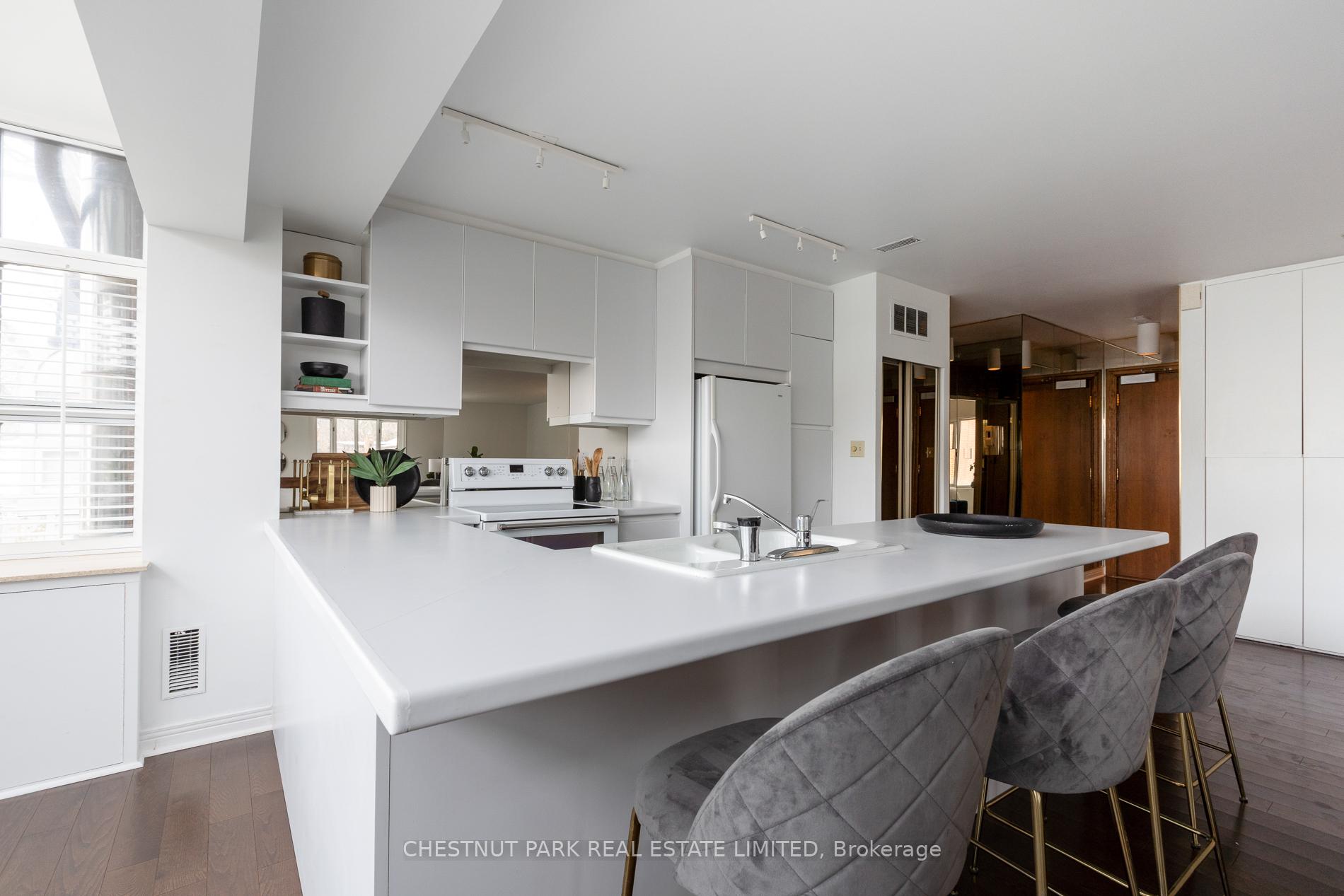 2 Bedroom Apartment/Flat's Image 14
