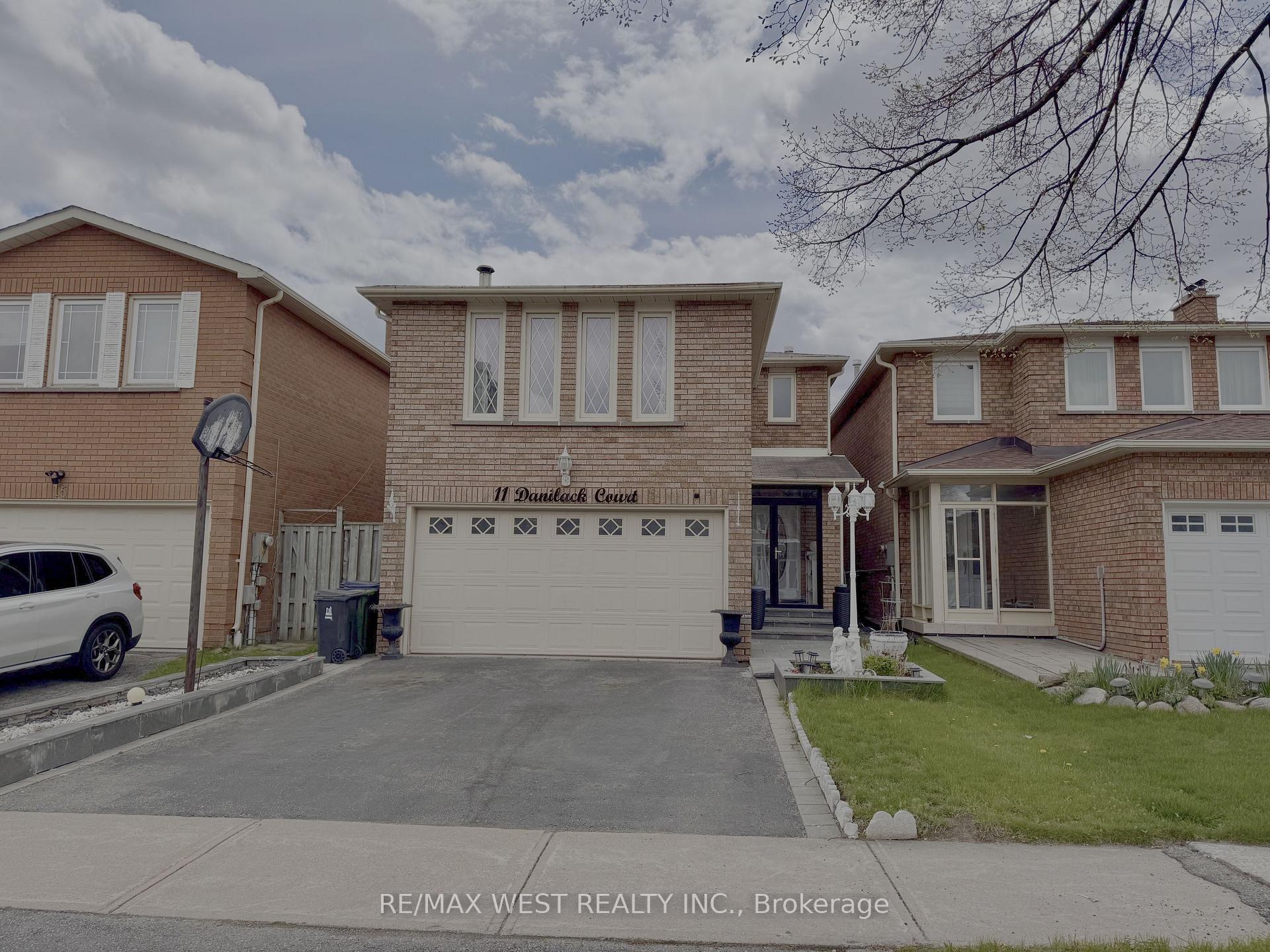 11 Danilack Court Toronto Ontario Canada Sale residential BRIAN MADIGAN RE/MAX West Realty Inc., Brokerage *