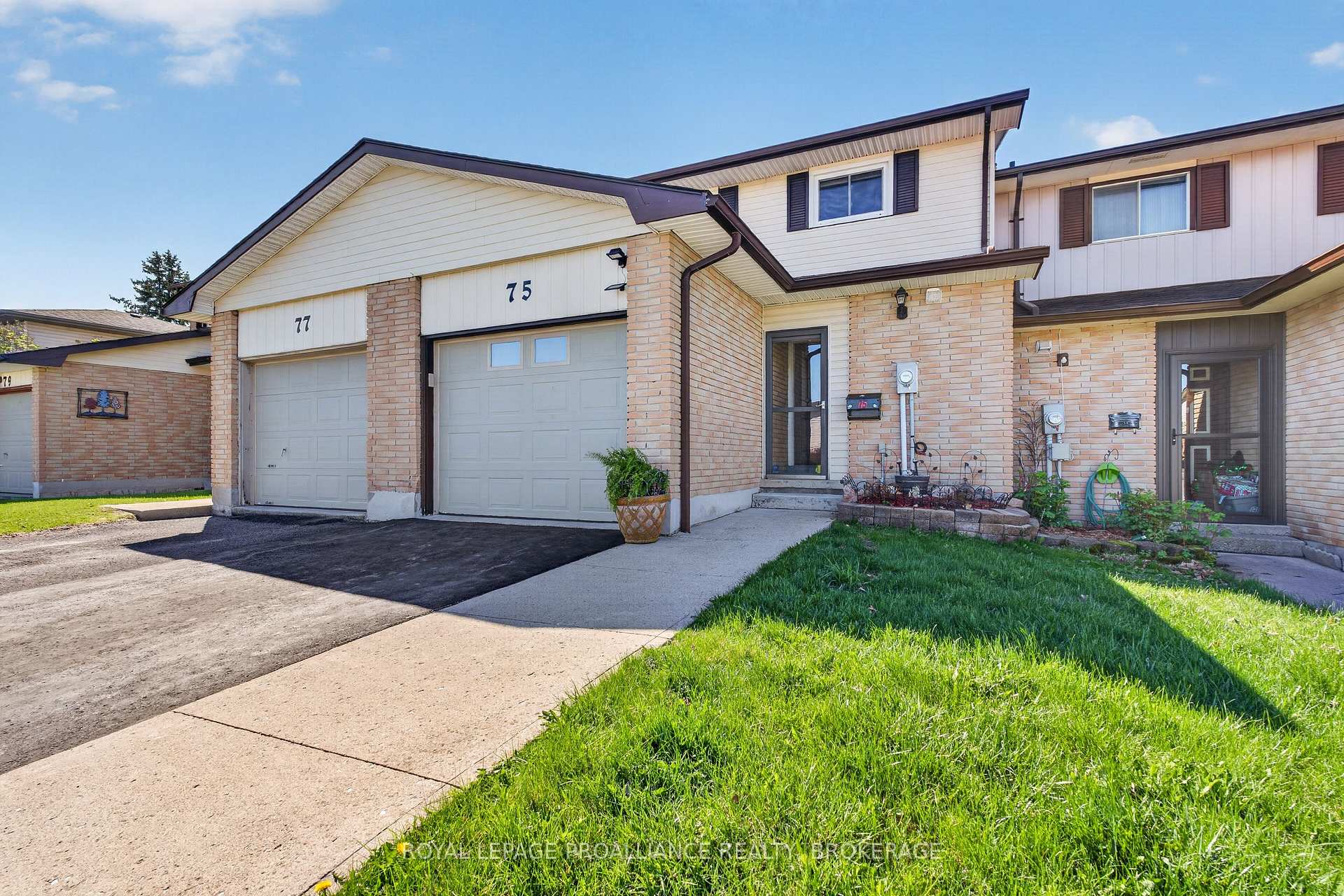 75 Windfield Crescent Kingston Ontario Canada Sale residential TEAM TALLEN Royal LePage Proalliance Realty, Brokerage