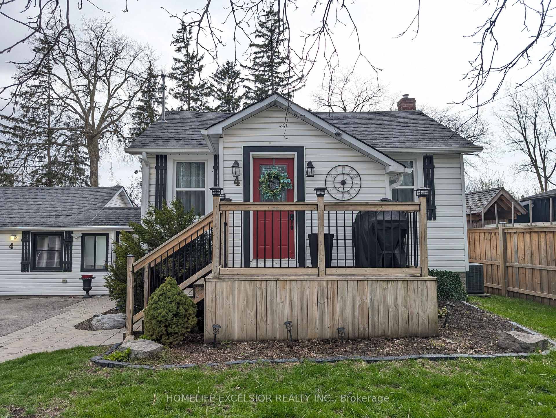 4 Albert Street Whitchurch-Stouffville Ontario Canada Rent residential Ariane Calalang-Castillo HomeLife Excelsior Realty Inc., Brokerage*