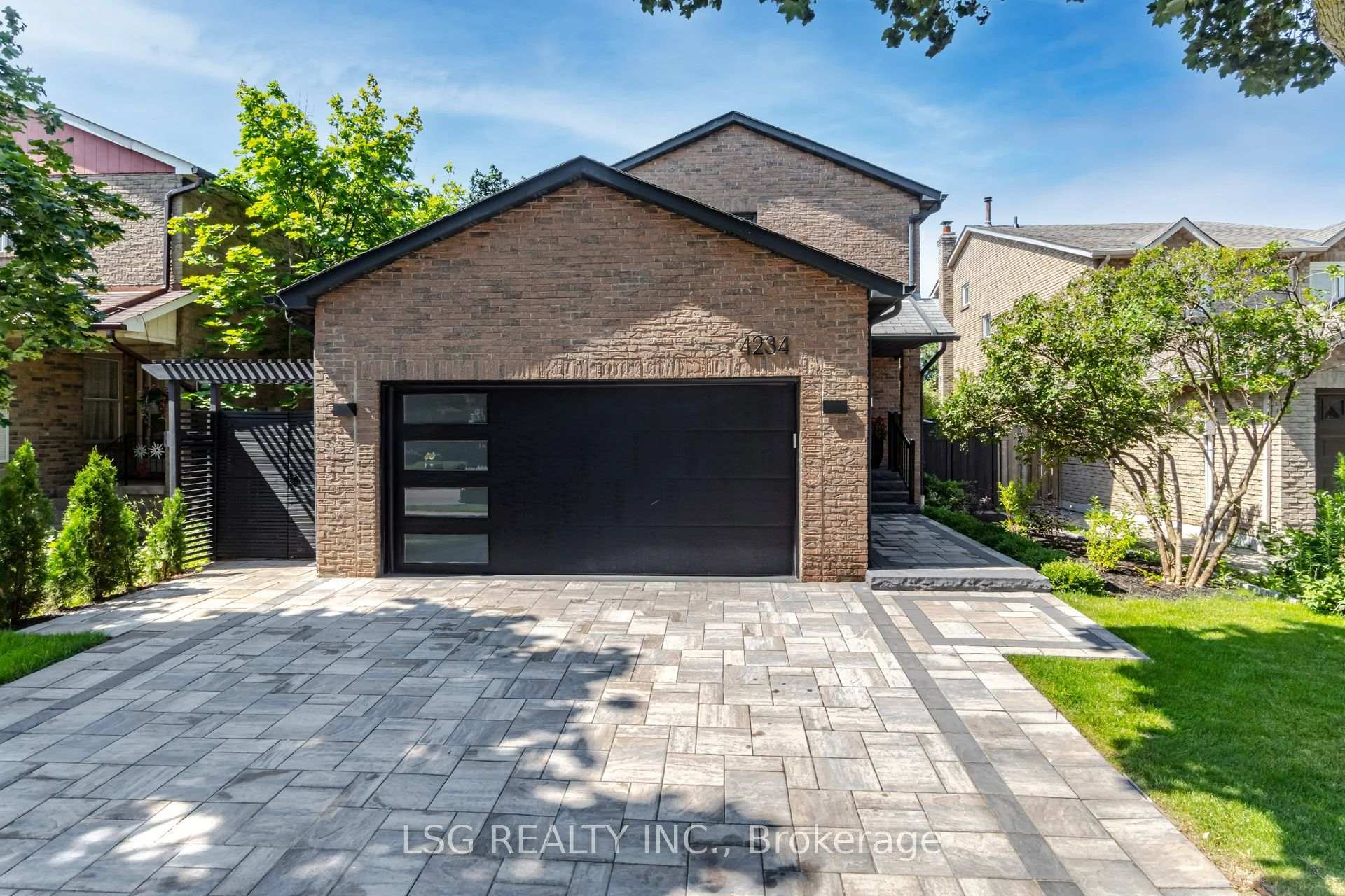 4234 Sunflower Drive Mississauga Ontario Canada Rent residential Cliff Barron RE/MAX Real Estate Centre, Inc., Brokerage *