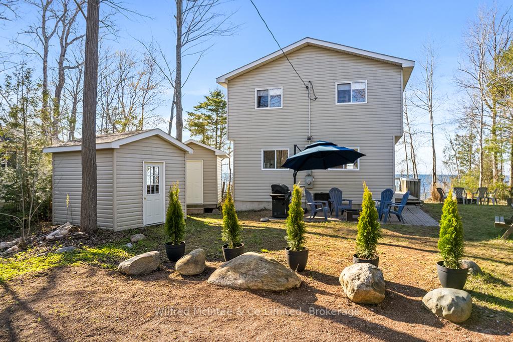 639 BRUCE ROAD 13 Native Leased Lands Ontario Canada Sale residential Mac Ferris Wilfred Mcintee & Co. Ltd., Brokerage* (Southampton)