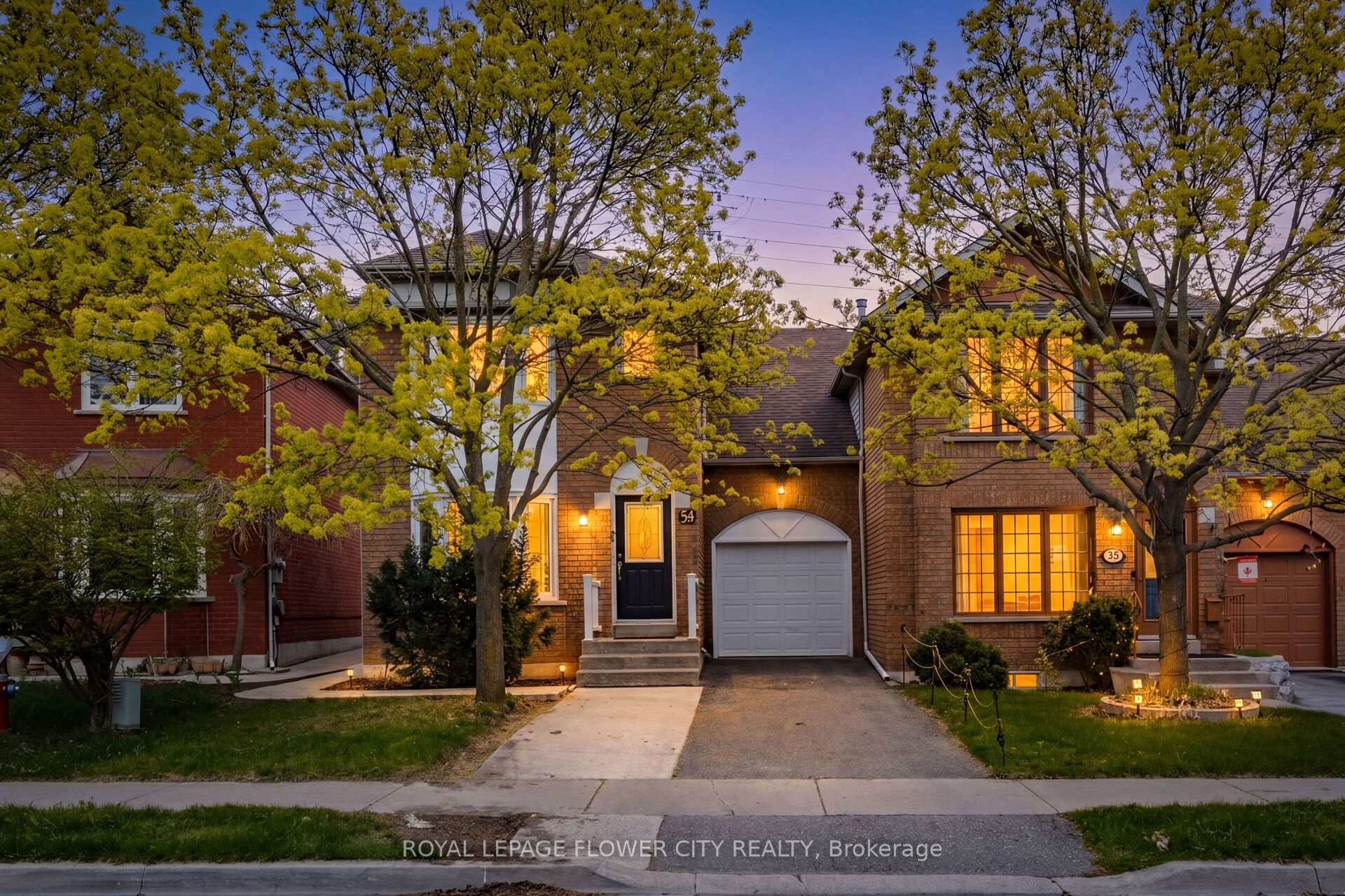 54 Fern Valley Crescent Brampton Ontario Canada Sale residential Bobby Dhillon Royal LePage Flower City Realty, Brokerage *