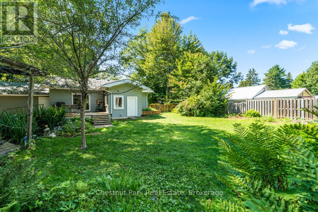 3 Bedroom Single Family Home/House's Image 32