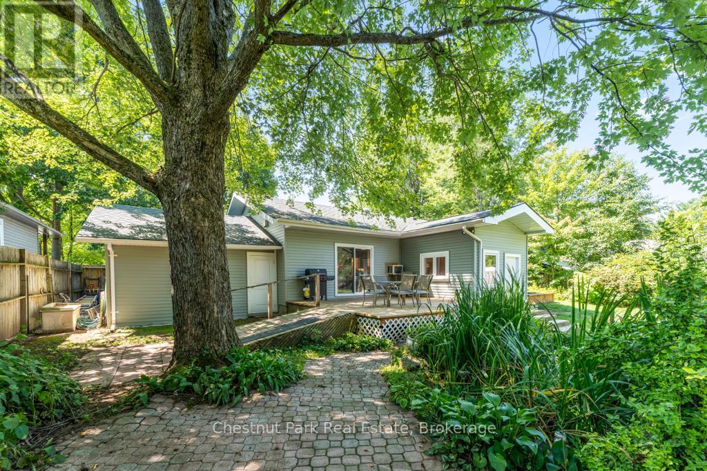 3 Bedroom Single Family Home/House's Image 27