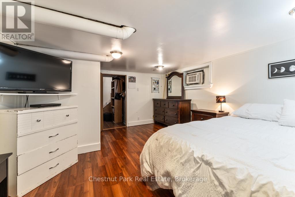 3 Bedroom Single Family Home/House's Image 25