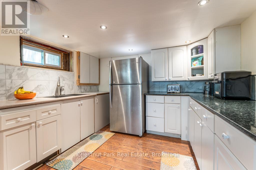 3 Bedroom Single Family Home/House's Image 22