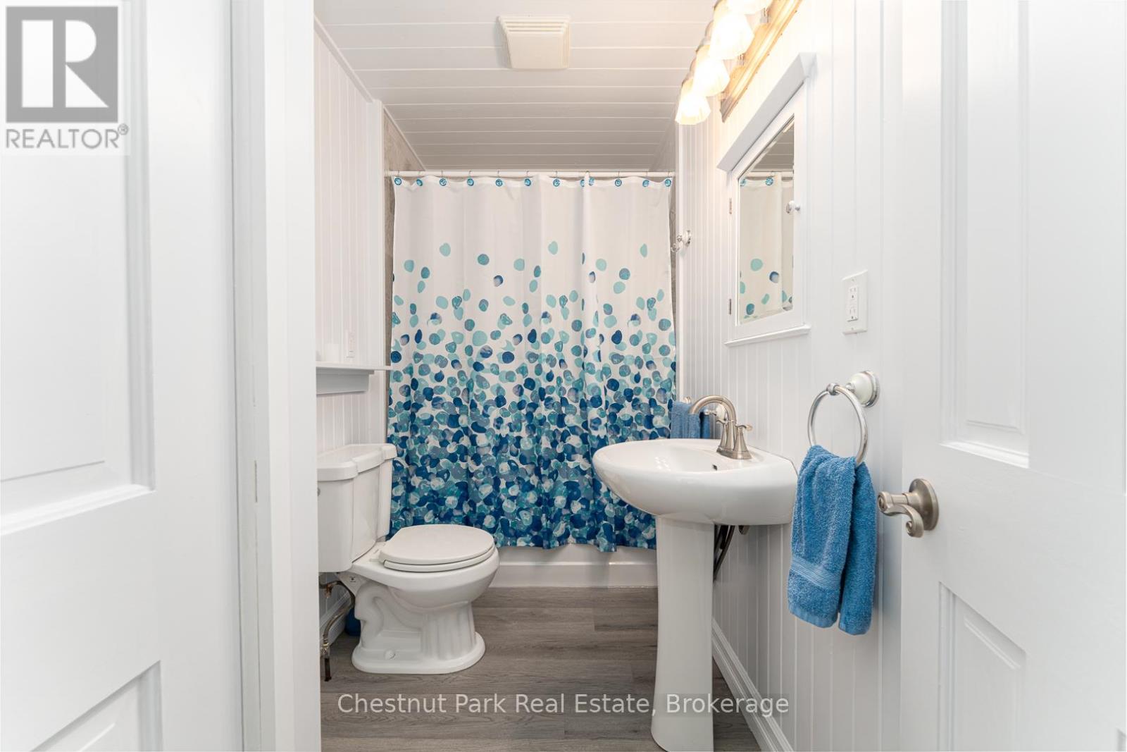 3 Bedroom Single Family Home/House's Image 3