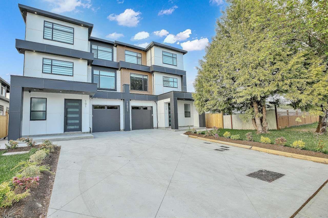 102 15371 94 AVENUE Surrey British Columbia Canada Sale residential Kevin Jelski Pathway Executives Realty Inc.