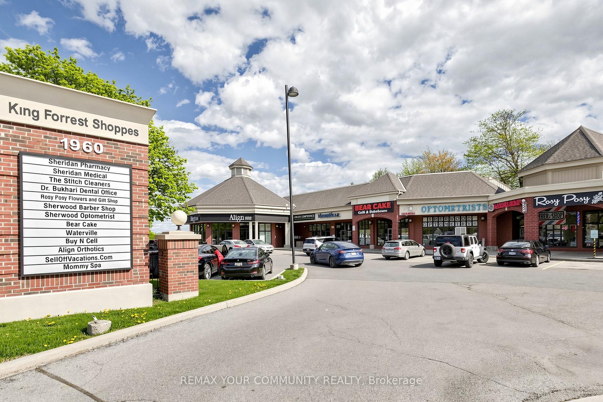 9 - 1960 Dundas Street W Mississauga Ontario Canada Sale commercial Rick Ohri RE/MAX Realty Specialists Inc., Brokerage *