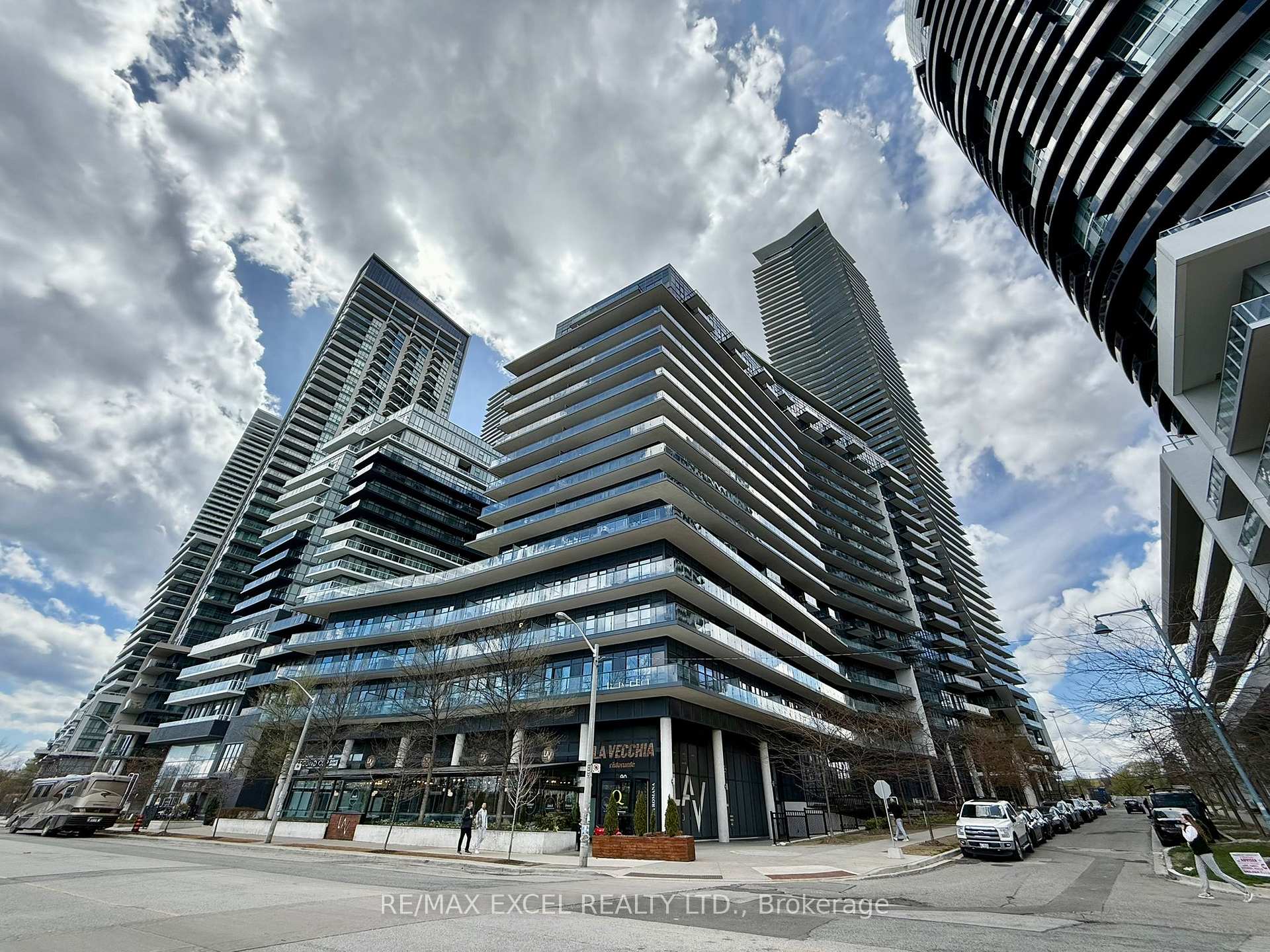 1409 - 39 Annie Craig Drive Toronto Ontario Canada Rent residential searchgta. ca RE/MAX Excel Realty Ltd., Brokerage*