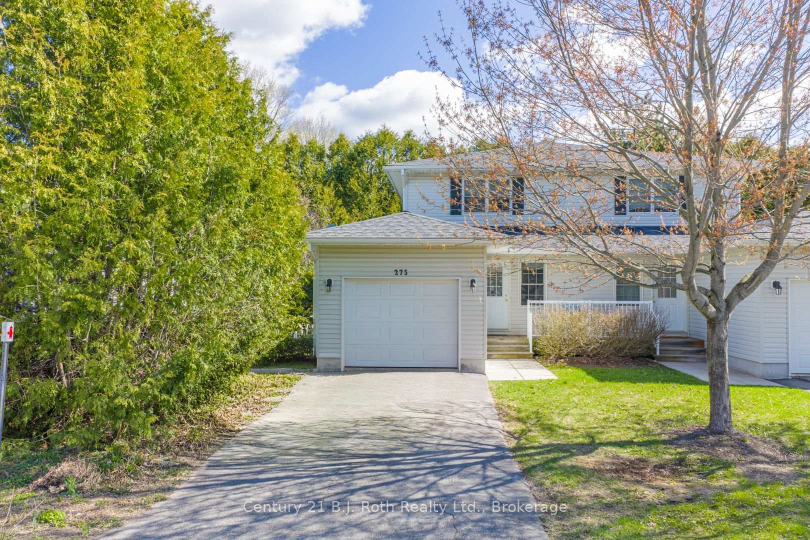 275 Hiram Street Bracebridge Ontario Canada Sale residential Radka Hnilicova Anchor Realty, Brokerage*