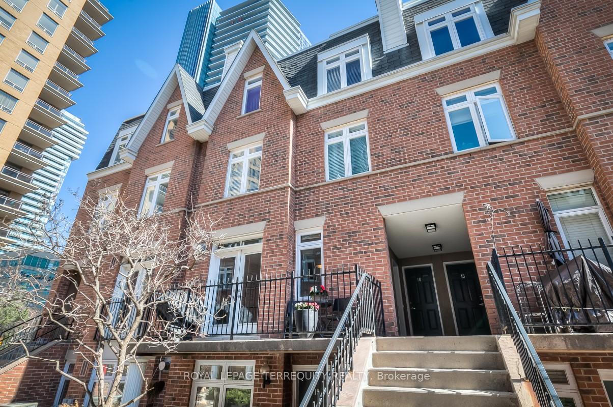 18 - 106 Redpath Avenue Toronto Ontario Canada Rent residential Yuriy Balko Royal LePage Terrequity Realty Brokerage*