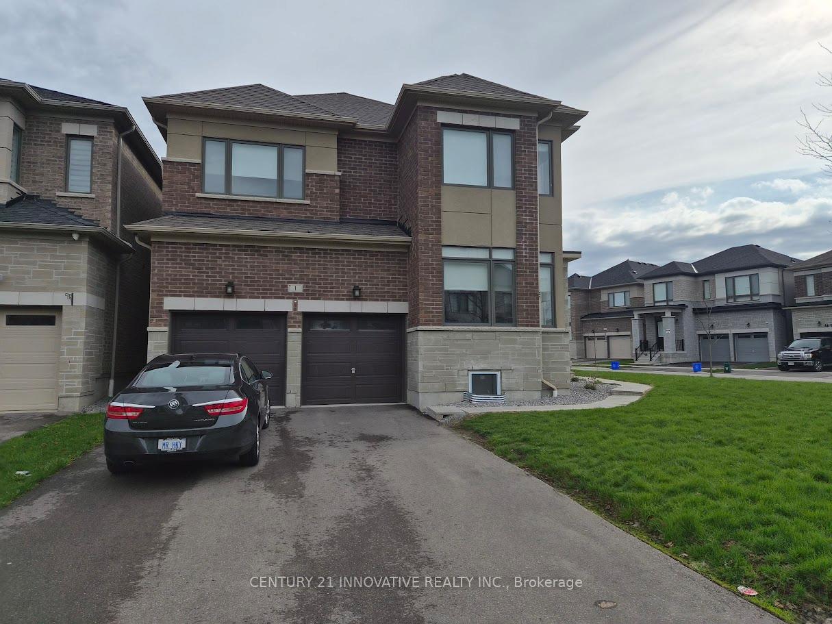 Upper - 1 Hahn Street Whitby Ontario Canada Rent residential Richard Alfred Century 21 Innovative Realty Inc., Brokerage *