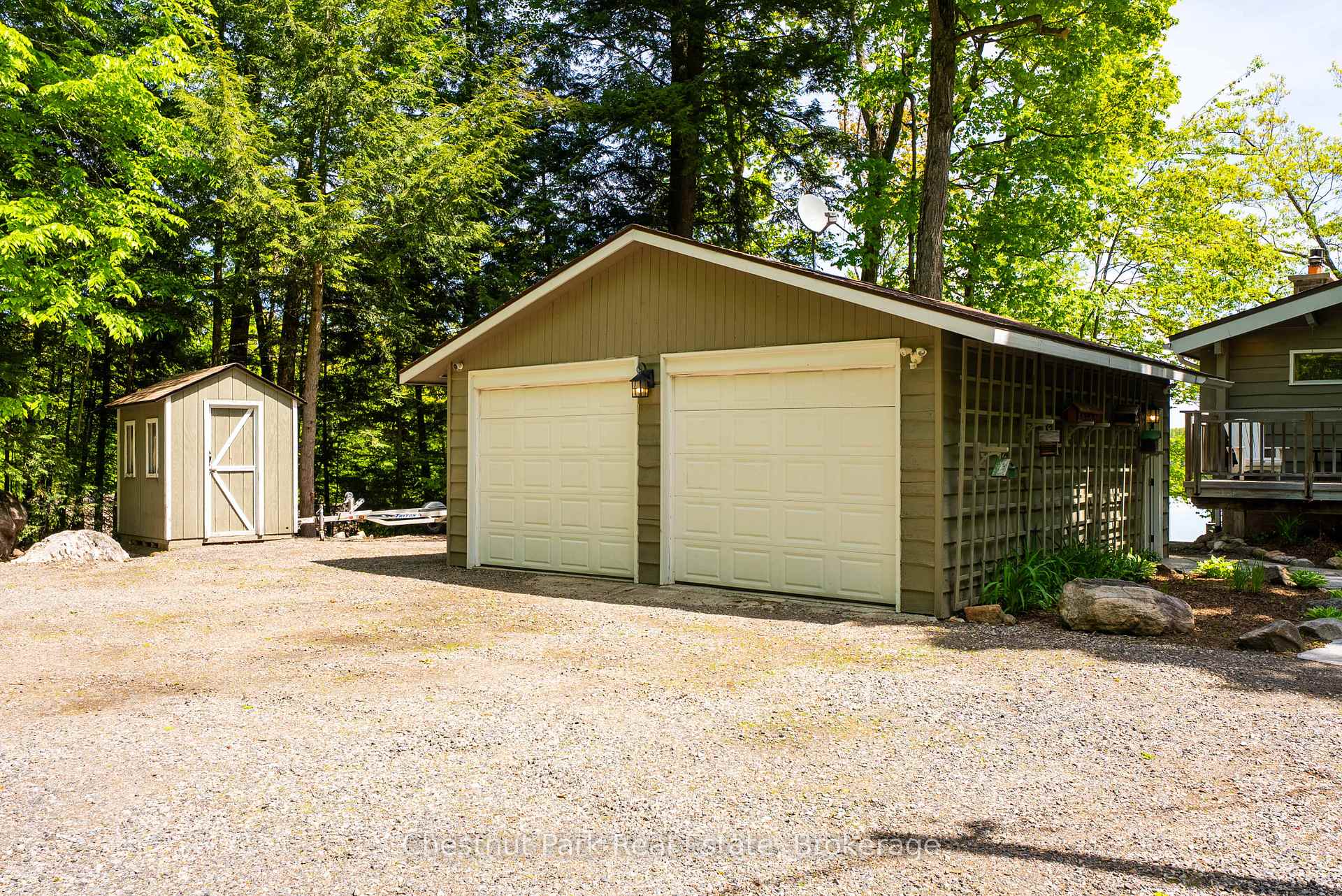 4 Bedroom Single Family Home/House's Image 36