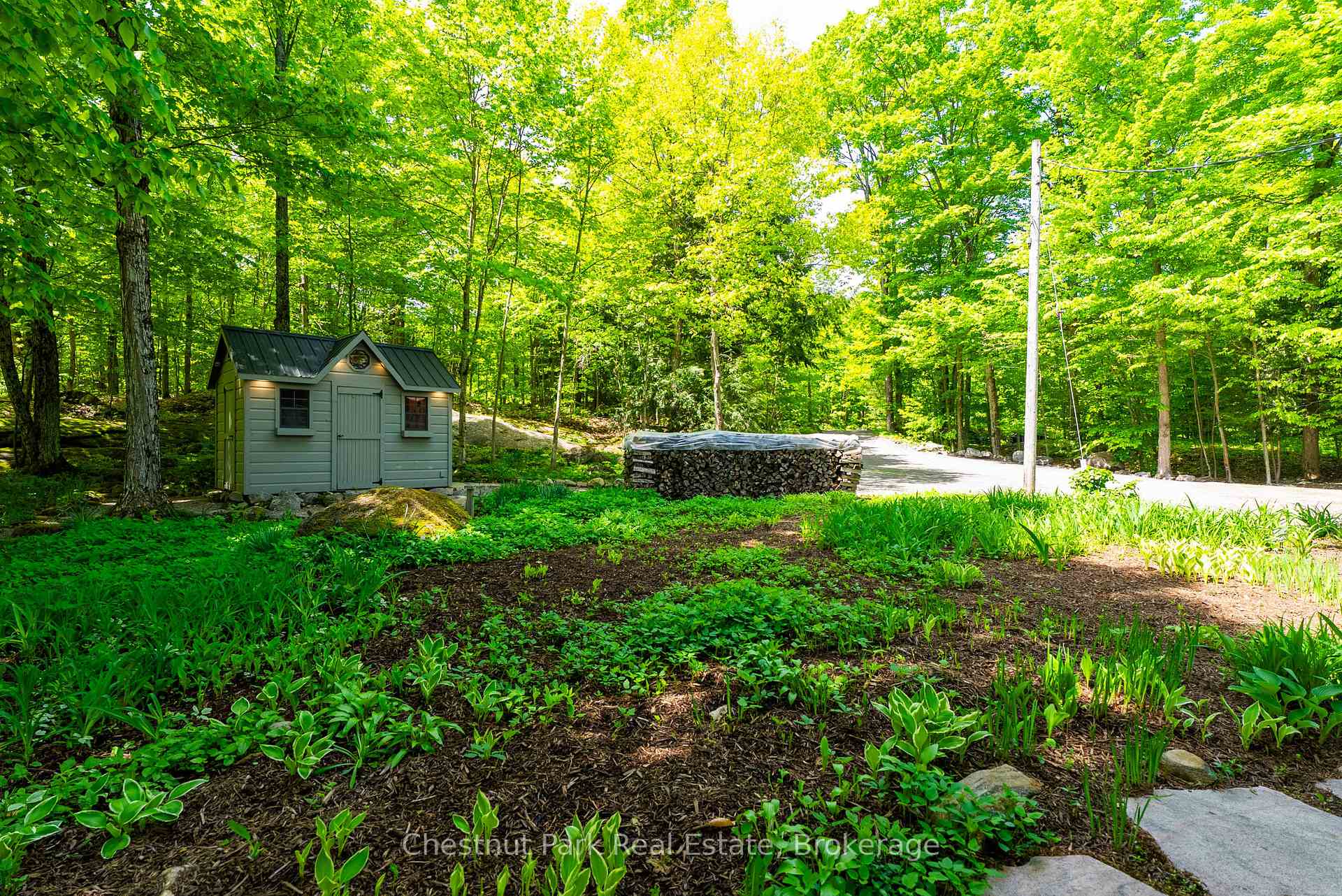 4 Bedroom Single Family Home/House's Image 40