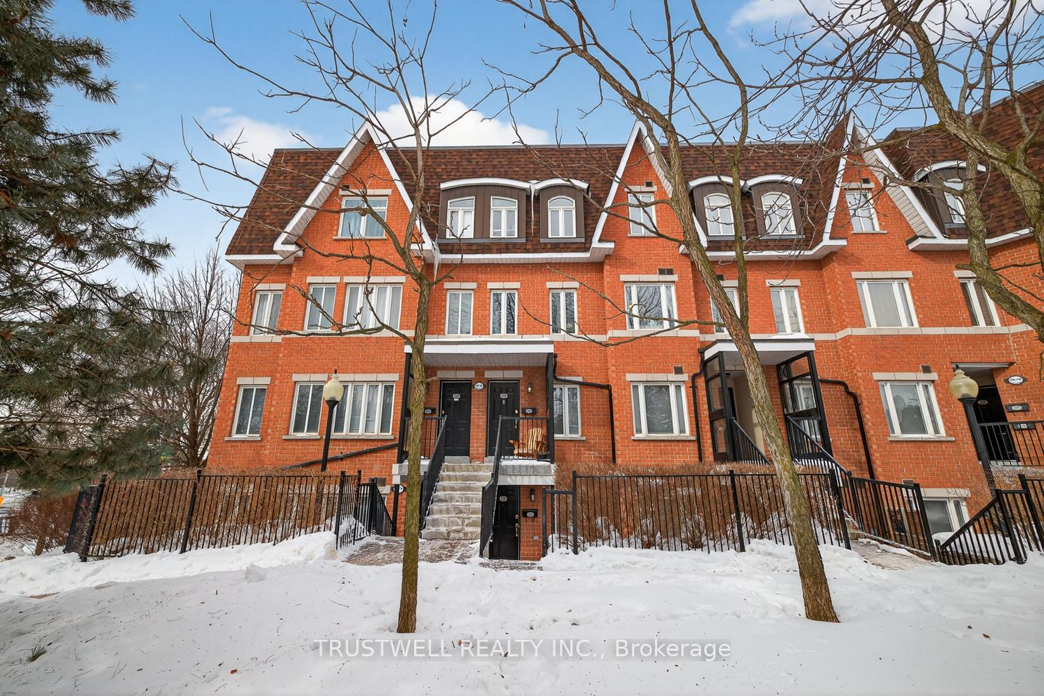 298 - 306 John Street Markham Ontario Canada Sale residential   TRUSTWELL REALTY INC. Brokerage