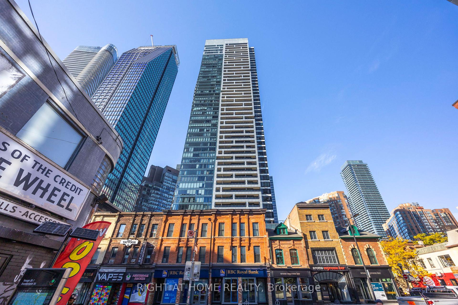 3403 - 5 St. Joseph Street Toronto Ontario Canada Sale residential Kamran Ebrahimi Right at Home Realty, Brokerage*