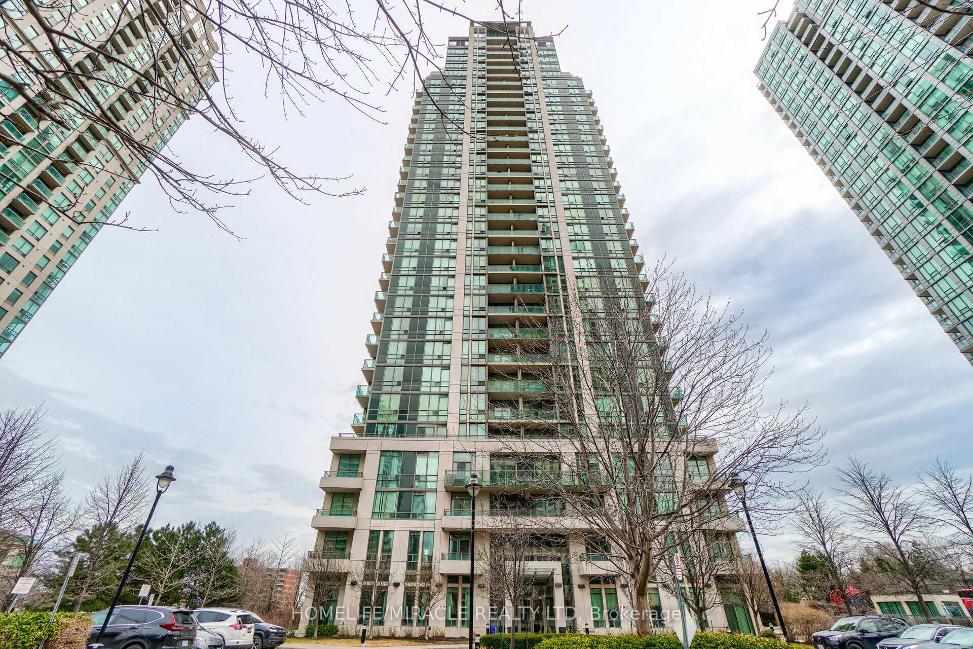 210 - 3515 Kariya Drive Mississauga Ontario Canada Rent residential Mario Angel HomeLife/Miracle Realty Ltd., Brokerage *