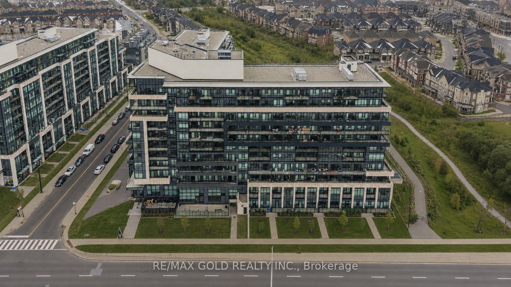 117 - 395 Dundas Street W Oakville Ontario Canada Rent residential Asher Ullah RE/MAX Gold Realty Inc., Brokerage *