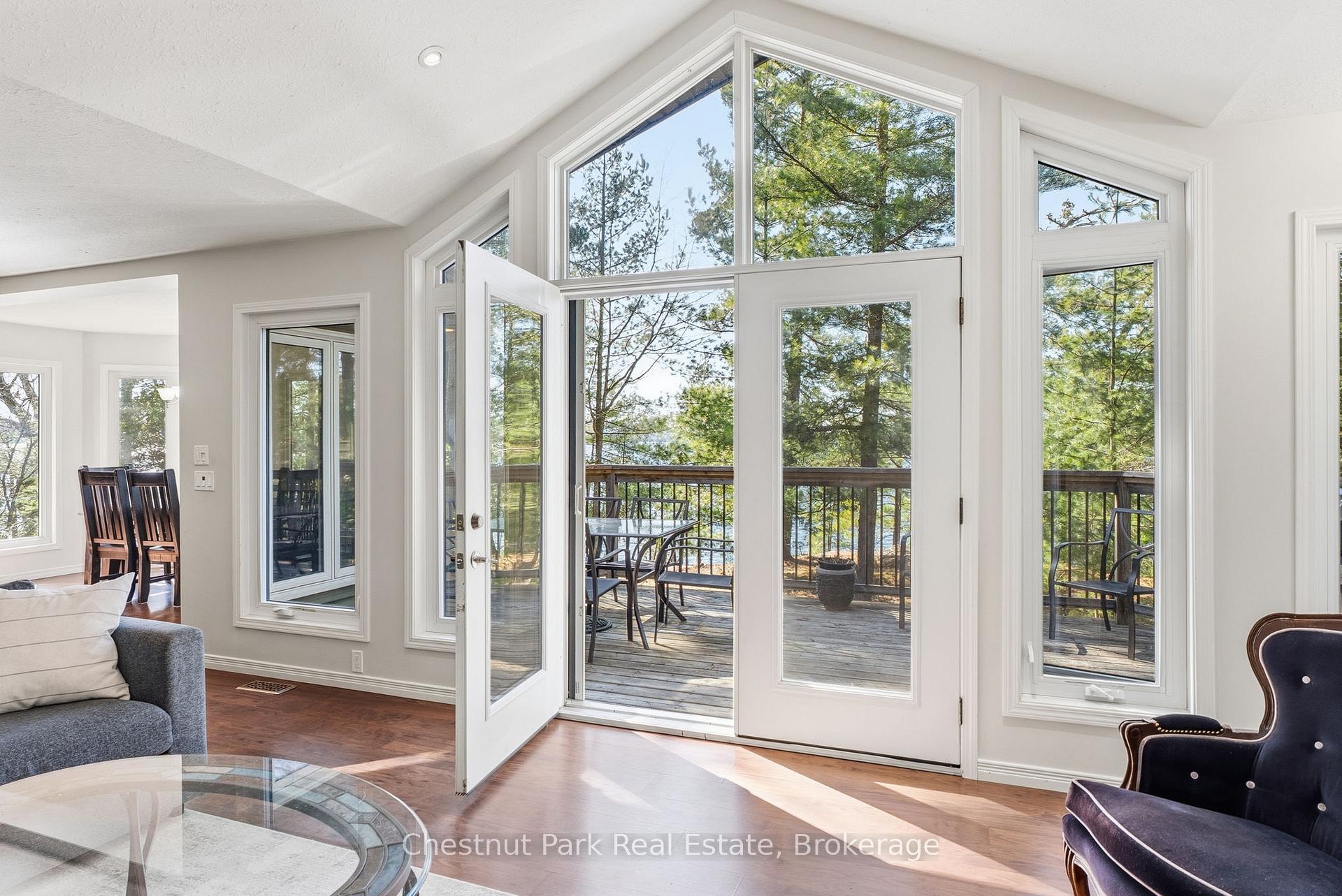 5 Bedroom Single Family Home/House's Image 18