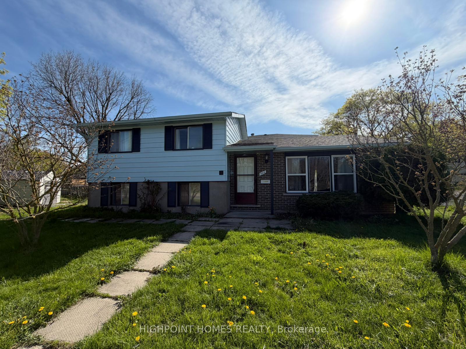466 Midwood Crescent Waterloo Ontario Canada Sale residential   Highpoint Homes Realty Brokerage