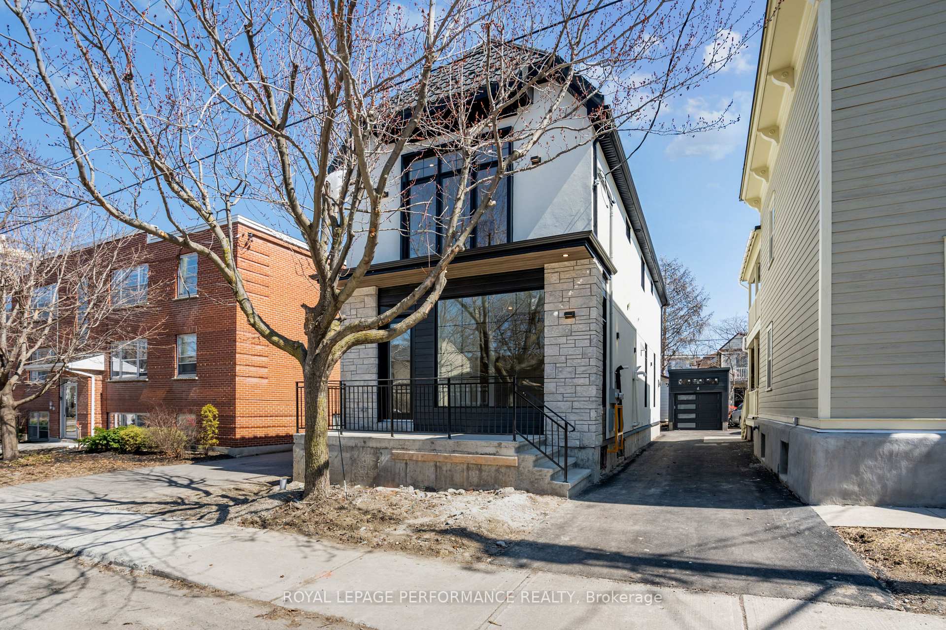 31 Commanda Way Ottawa Ontario Canada Sale residential   Royal LePage Performance Realty, Brokerage *