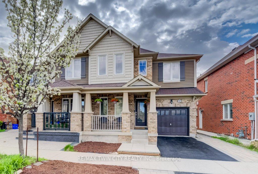 688 Hepburn Road Milton Ontario Canada Sale residential Shaleen Kumar RE/MAX Real Estate Centre Inc., Brokerage*