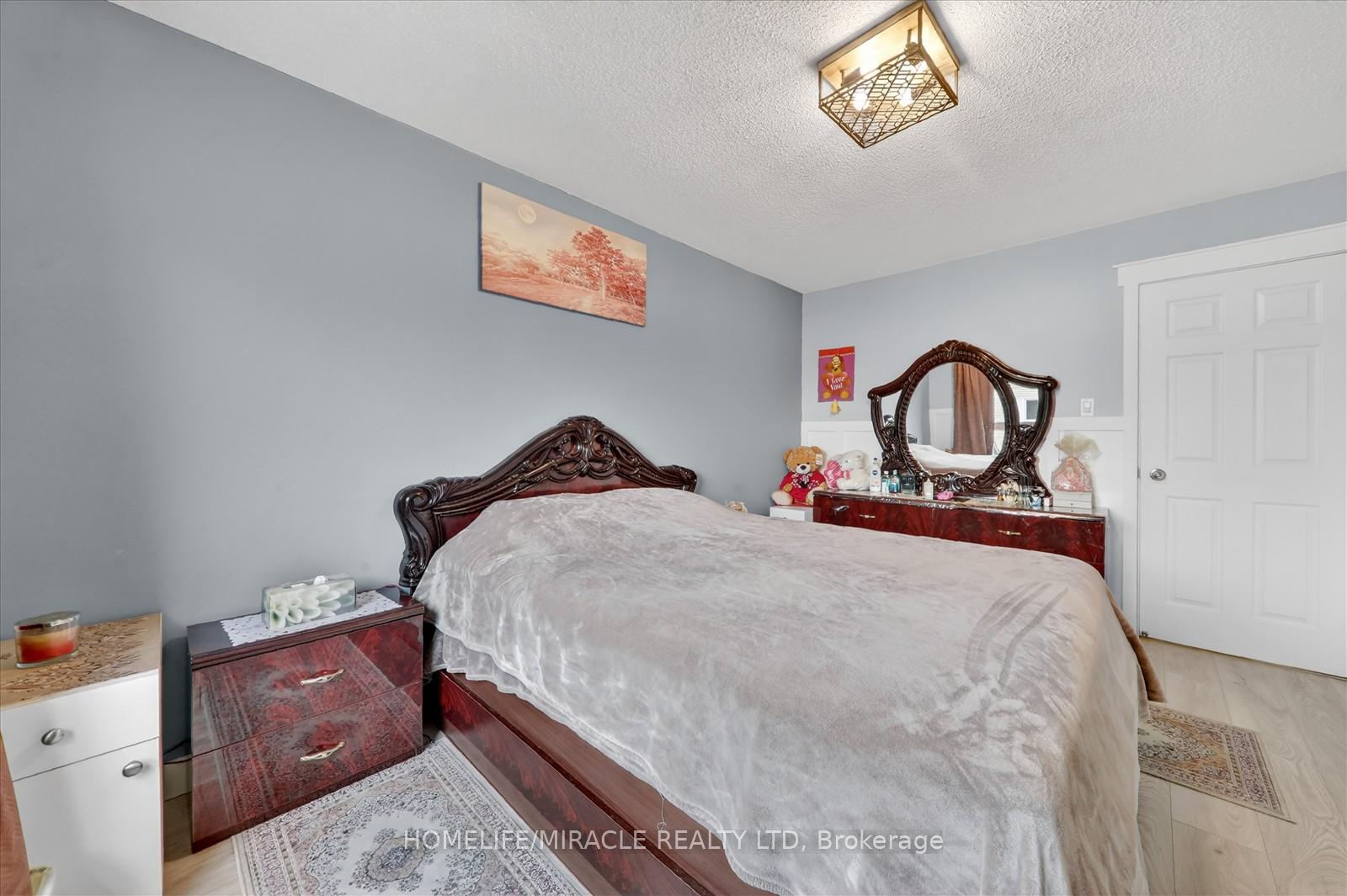 113 Fanshawe Drive Brampton Ontario Canada Sale residential Arifur Shohel HomeLife/Miracle Realty Ltd., Brokerage *