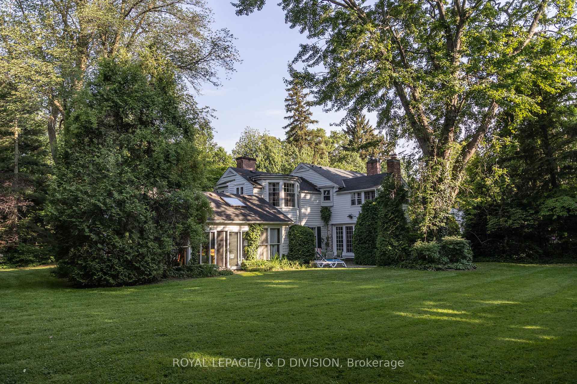 217 Butler Street Niagara-On-The-Lake Ontario Canada Sale residential Jas Singh COSMOPOLITAN REALTY BROKERAGE