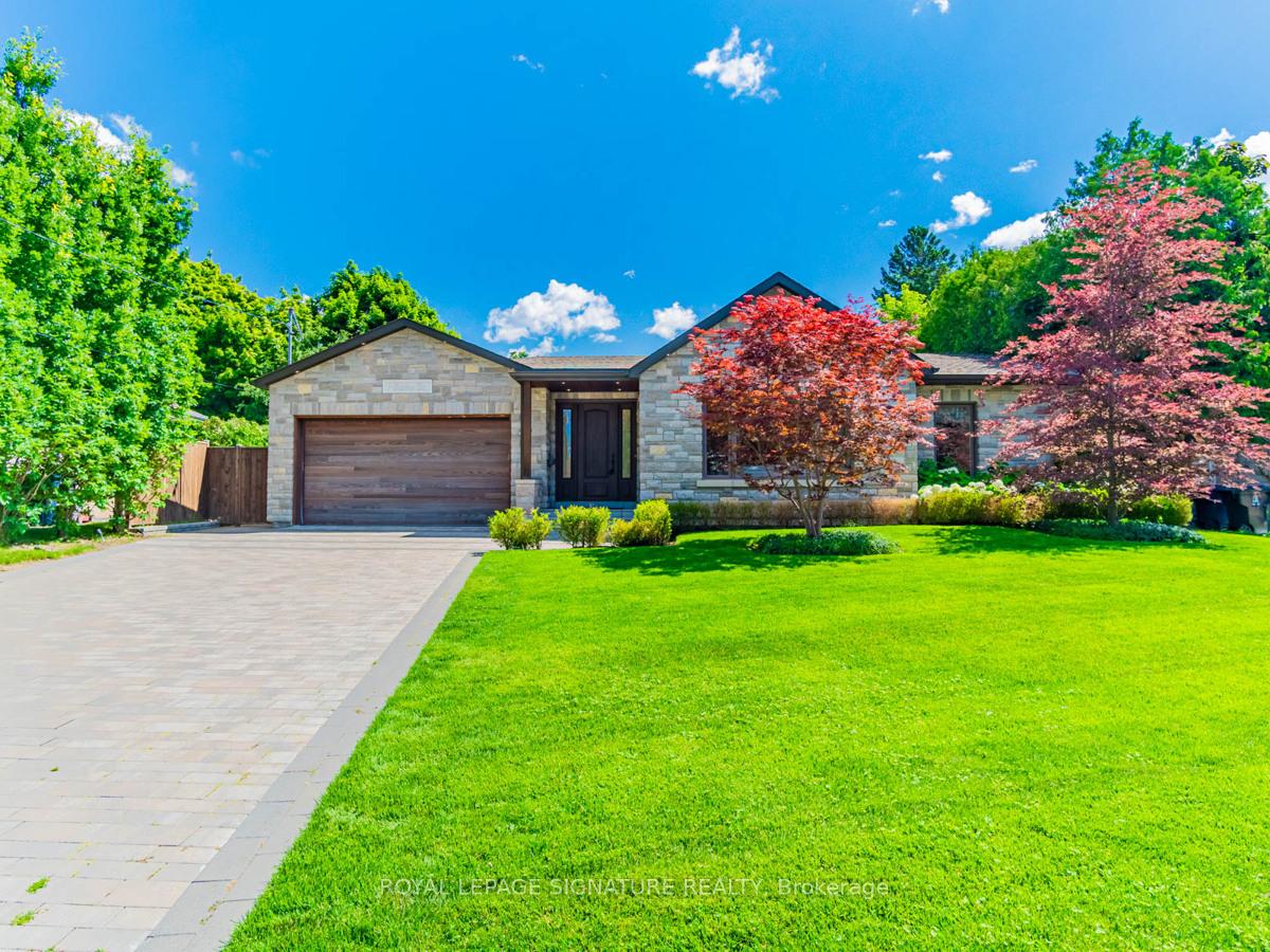7 Blaine Drive Toronto Ontario Canada Rent residential Stephanie Chidiac Royal LePage Signature Realty, Brokerage *