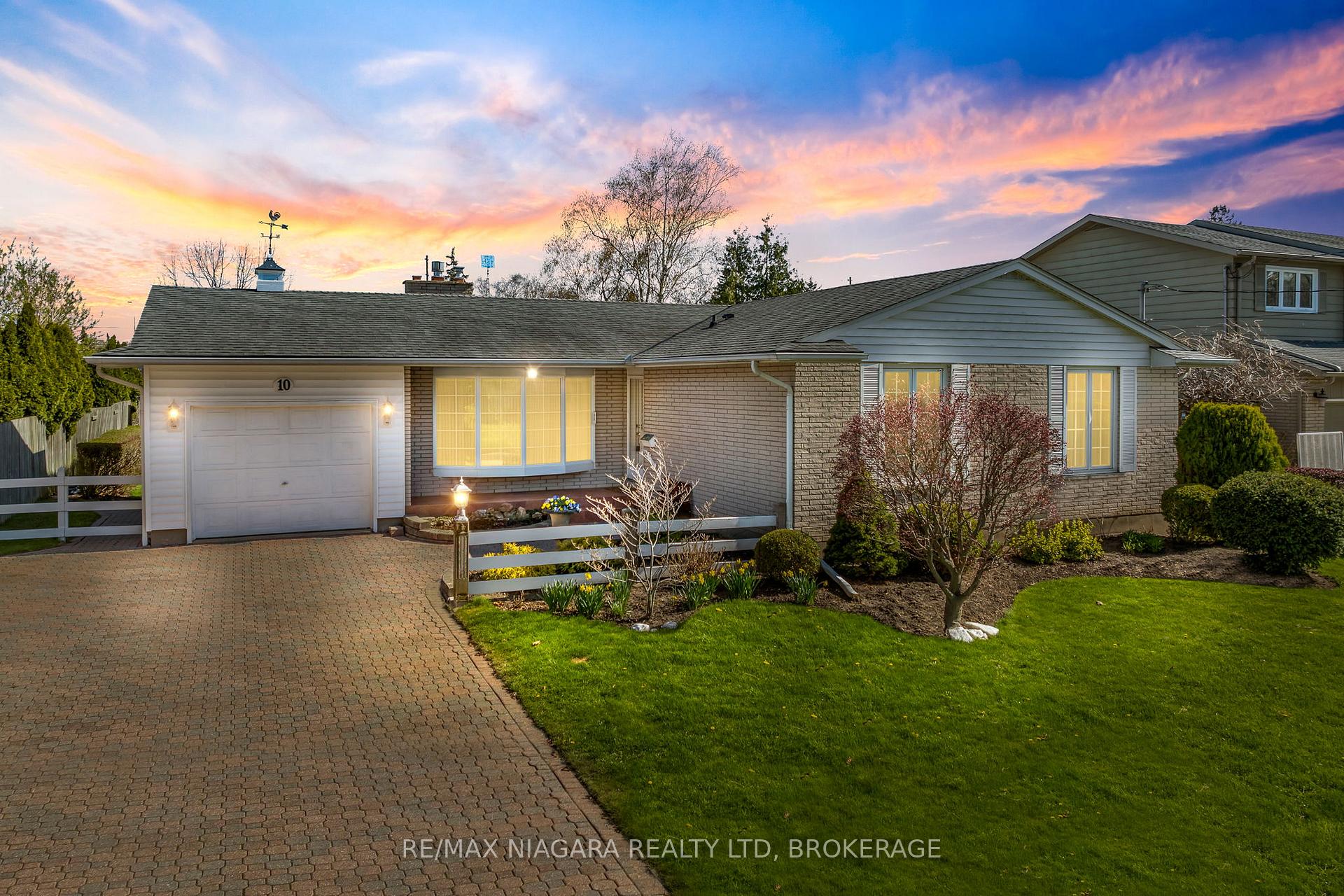 10 King's Grant Road St. Catharines Ontario Canada Sale residential EDWARD BURDON Keller Williams Complete Niagara Realty Brokerage
