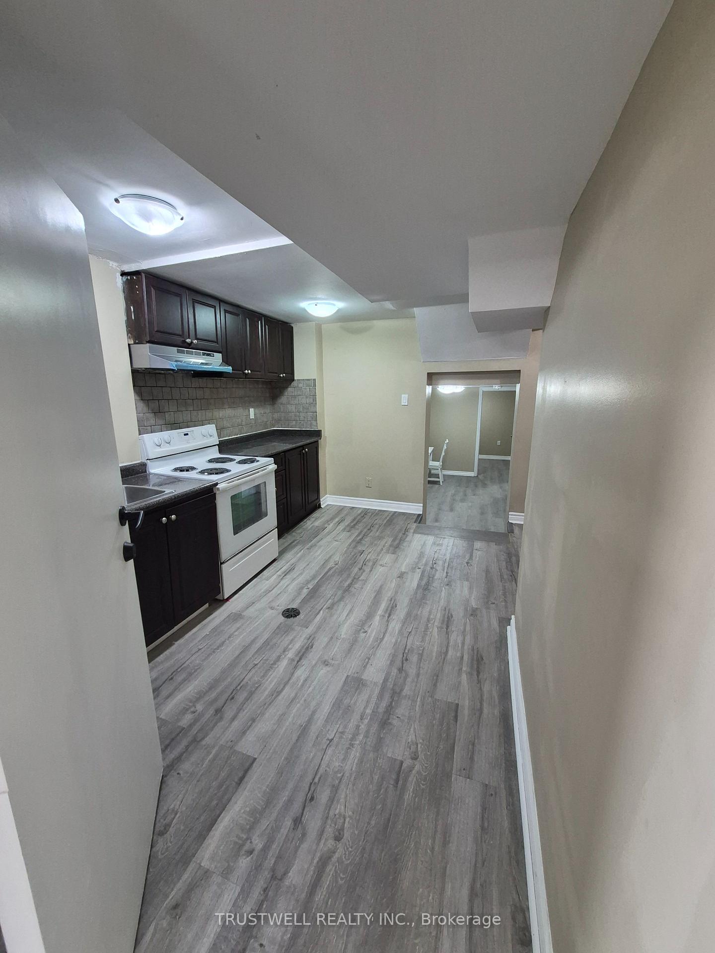 Lower - 3 Plumbrook Crescent Toronto Ontario Canada Rent residential   TRUSTWELL REALTY INC. Brokerage