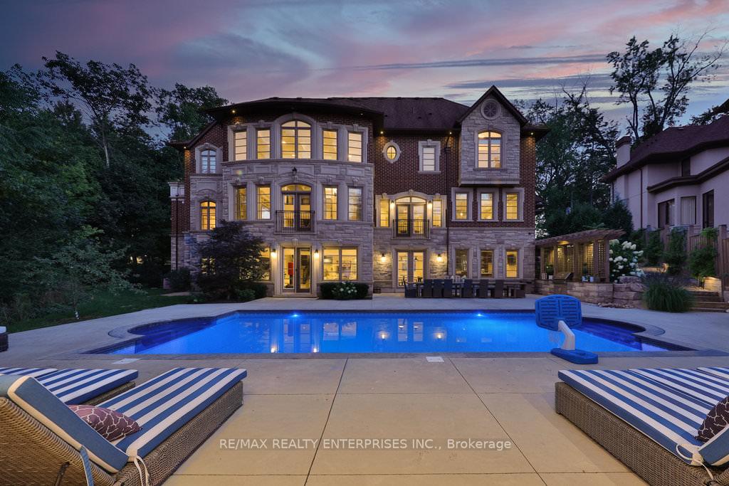 1459 Stavebank Road Mississauga Ontario Canada Sale residential Elena Vankevich Brokerage Information: Not available, please contact website owner