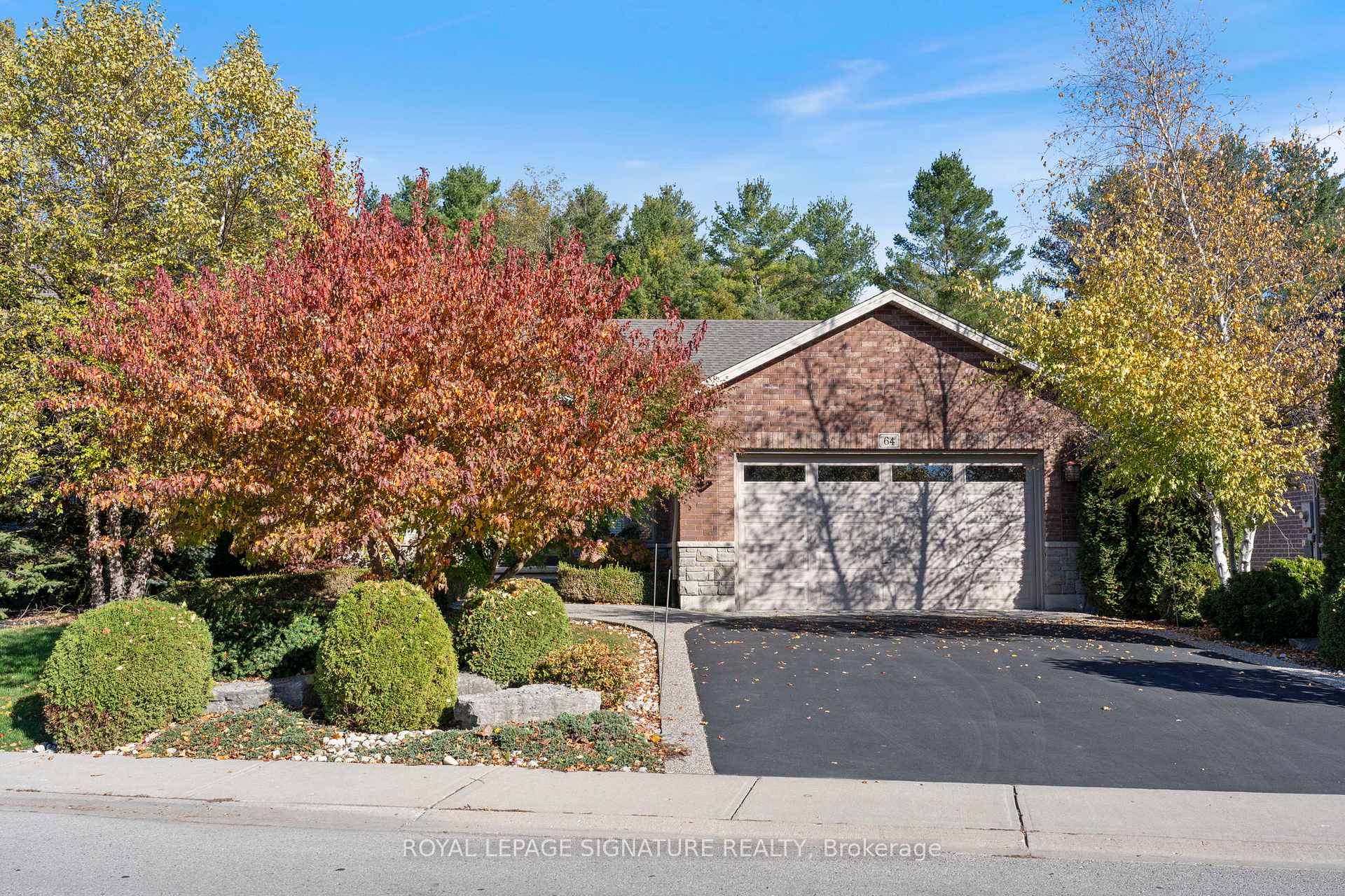 64 Newport Lane Norfolk Ontario Canada Sale residential Hany Adam Royal LePage Signature Realty, Brokerage