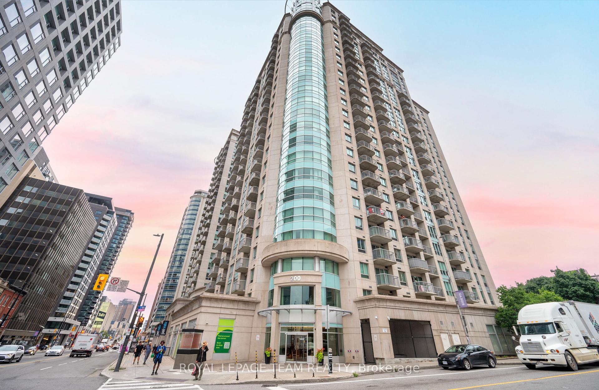 1704 - 200 Rideau Street Ottawa Ontario Canada Sale residential Royal LePage Performance Realty, Brokerage *