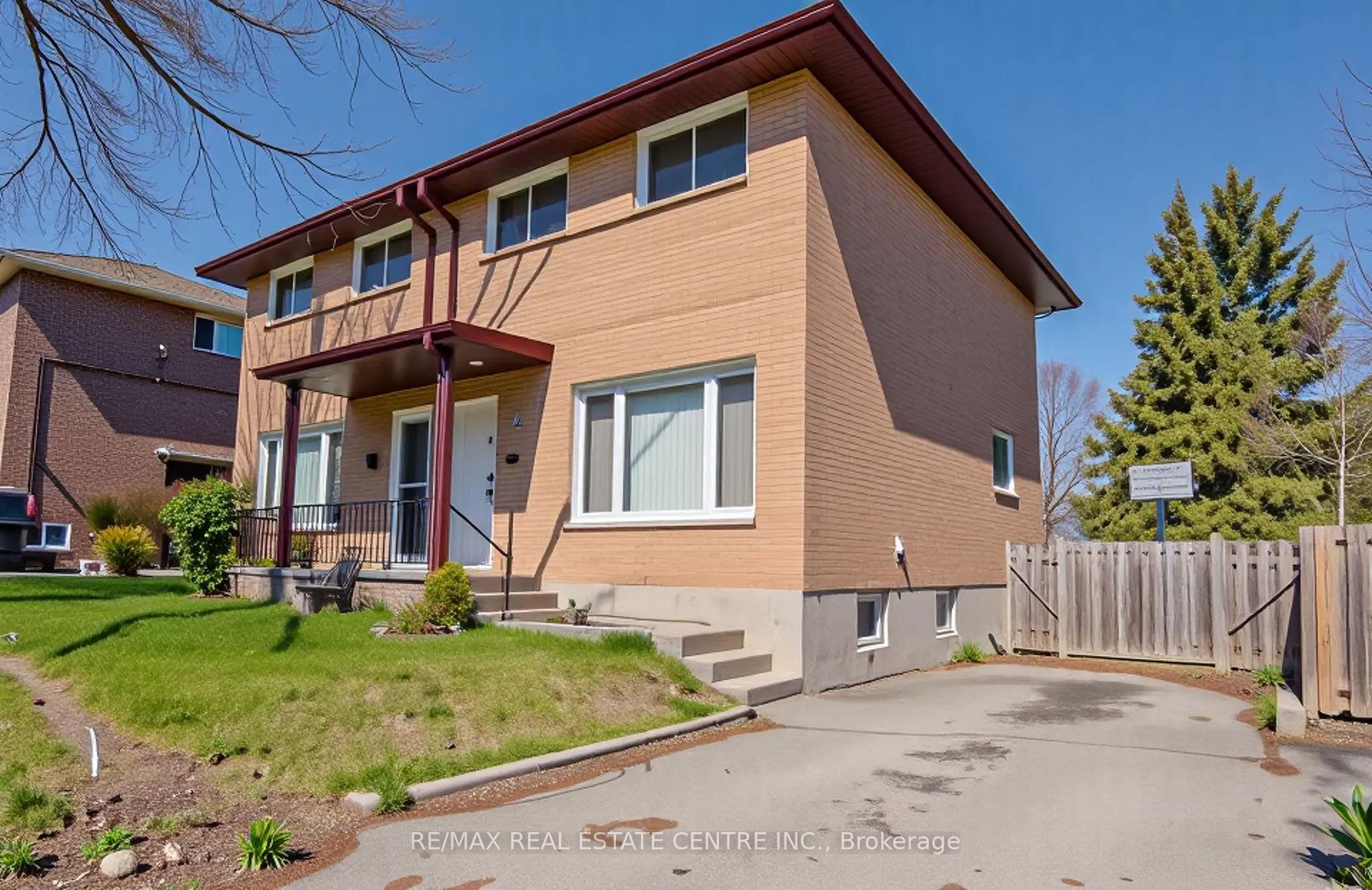 231 Perth Street Brockville Ontario Canada Sale residential Dave Bassi RE/MAX Real Estate Centre Inc., Brokerage *