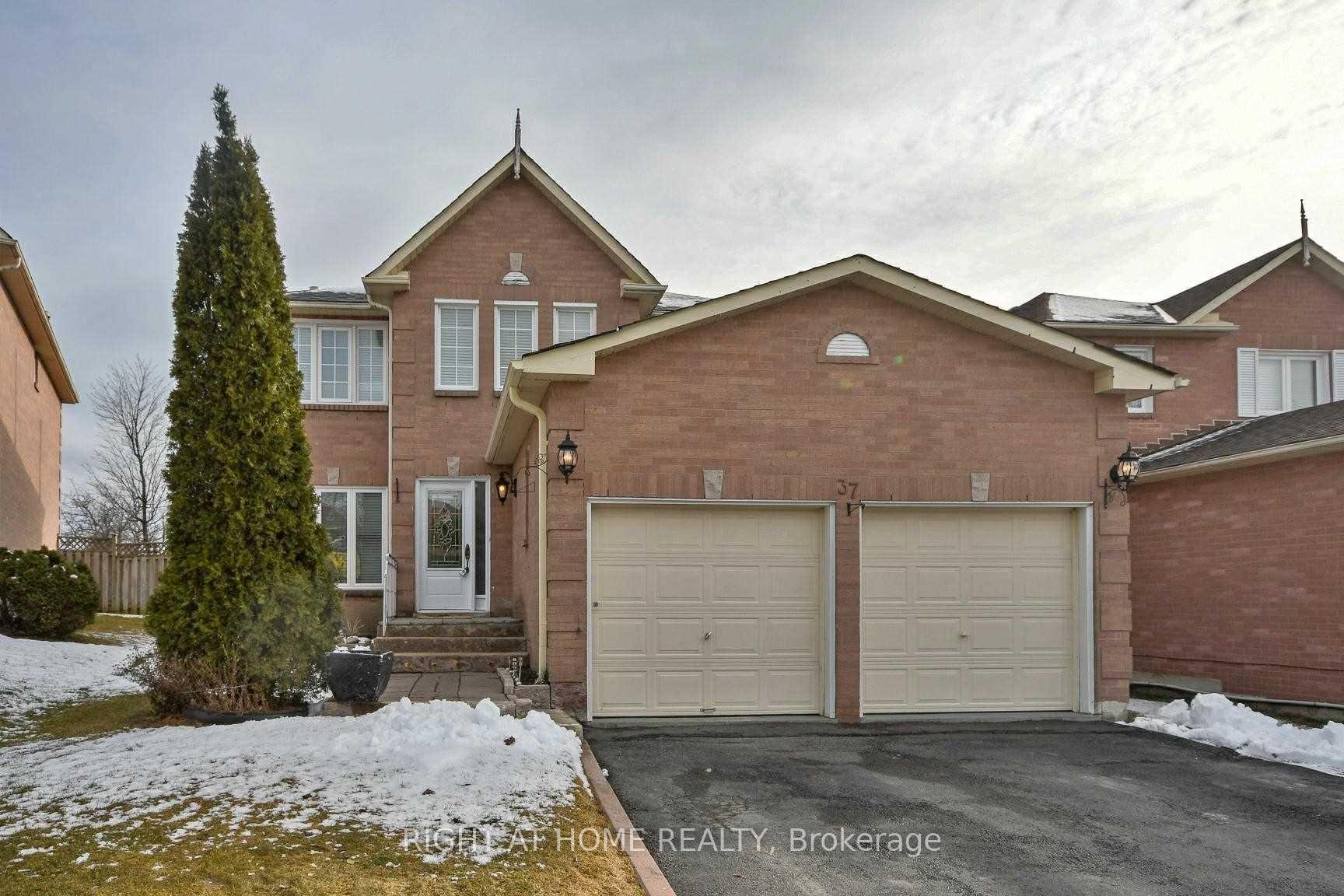 37 Willcocks Crescent N Ajax Ontario Canada Sale residential Orlando Rodriguez Right at Home Realty, Brokerage*