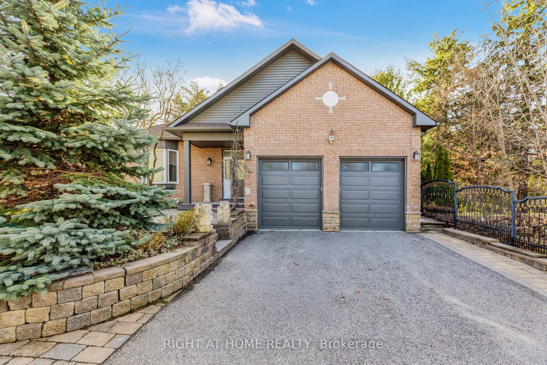 600 Henderson Drive Aurora Ontario Canada Sold residential INNA BALANDINA Right at Home Realty, Brokerage*