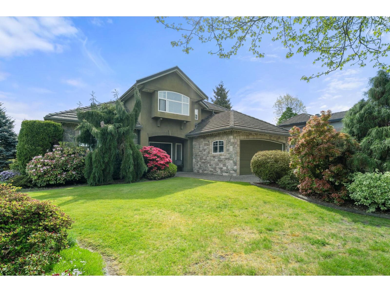 8742 166 STREET Surrey British Columbia Canada Sale residential Ravi Singh HomeLife Benchmark Realty Corp.