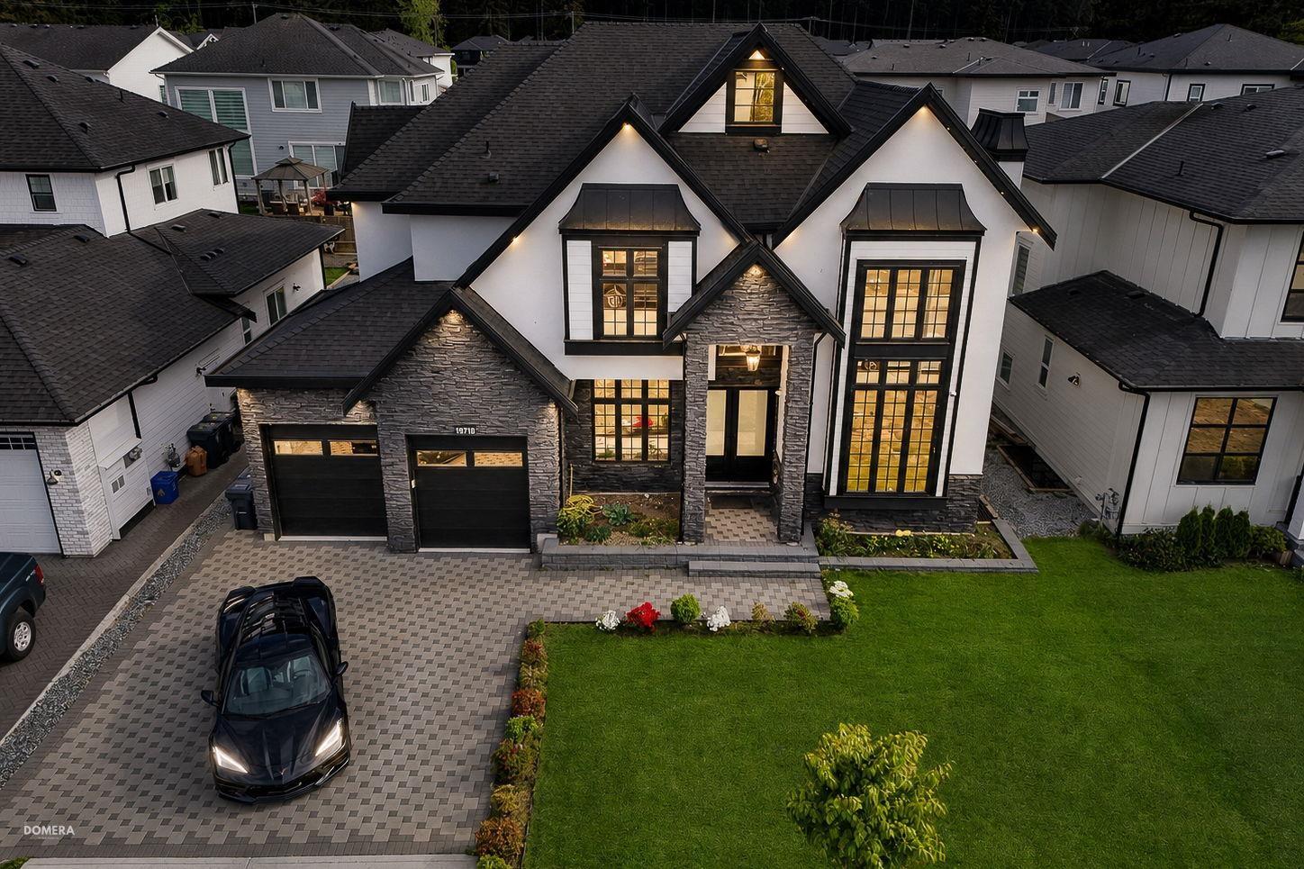 19718 33 AVENUE Langley British Columbia Canada Sale residential Ravi Singh HomeLife Benchmark Realty Corp.