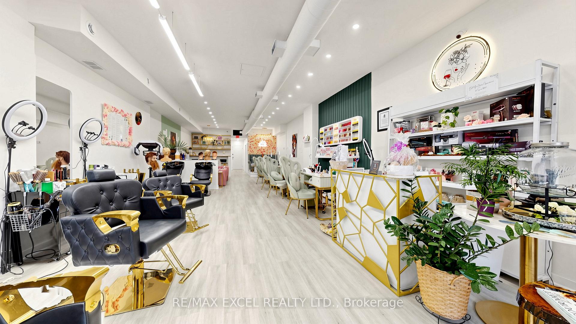 225 Main Street S Newmarket Ontario Canada Sale commercial searchgta. ca RE/MAX Excel Realty Ltd., Brokerage*