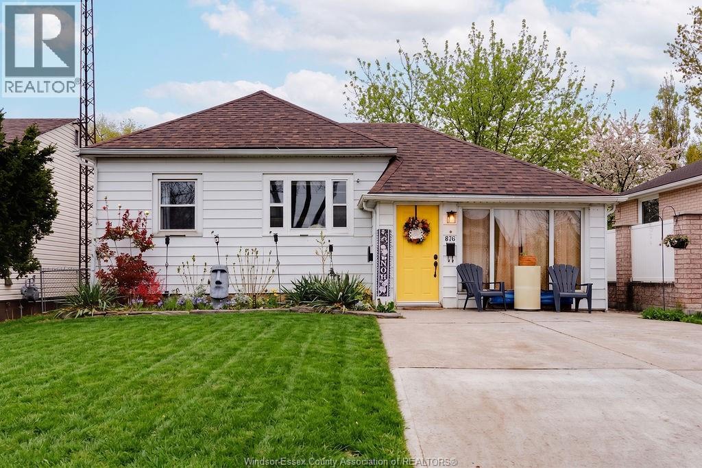 876 WESTMINSTER BOULEVARD Windsor Ontario Canada Sale residential Nevena Malivuk Right at Home Realty, Brokerage*