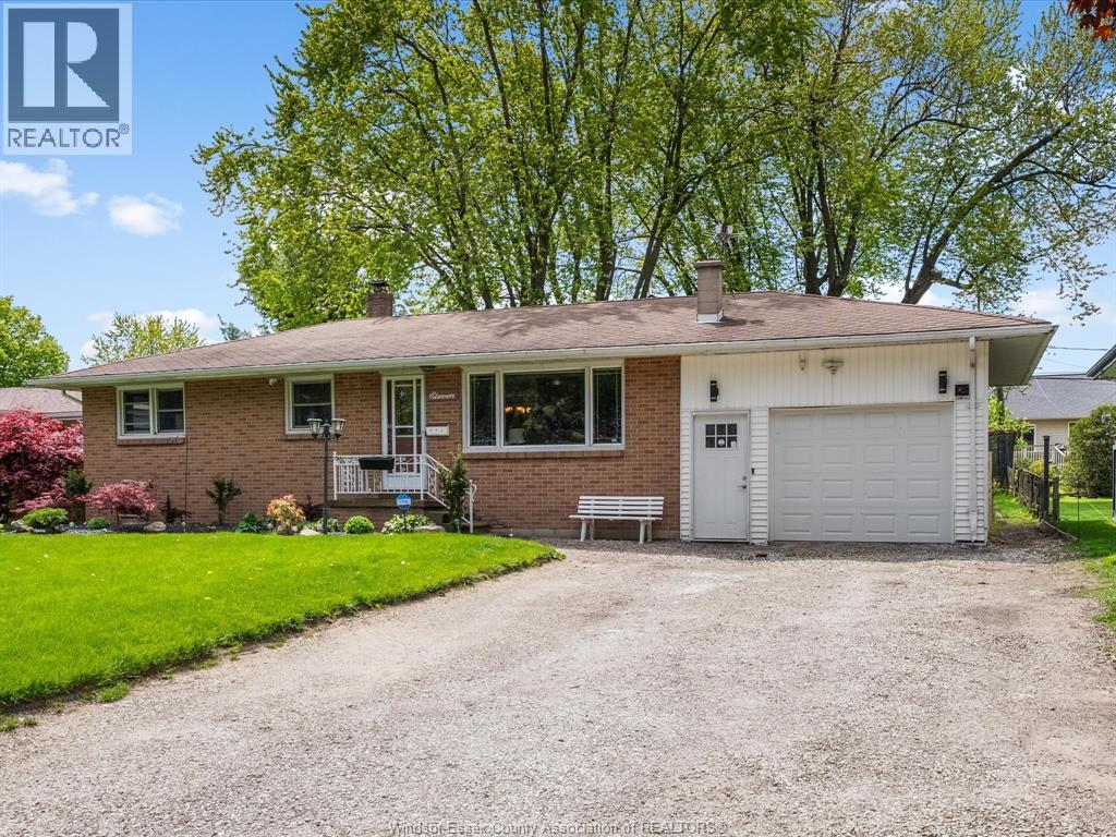 11 WARREN AVENUE Leamington Ontario Canada Sale residential Nevena Malivuk Right at Home Realty, Brokerage*