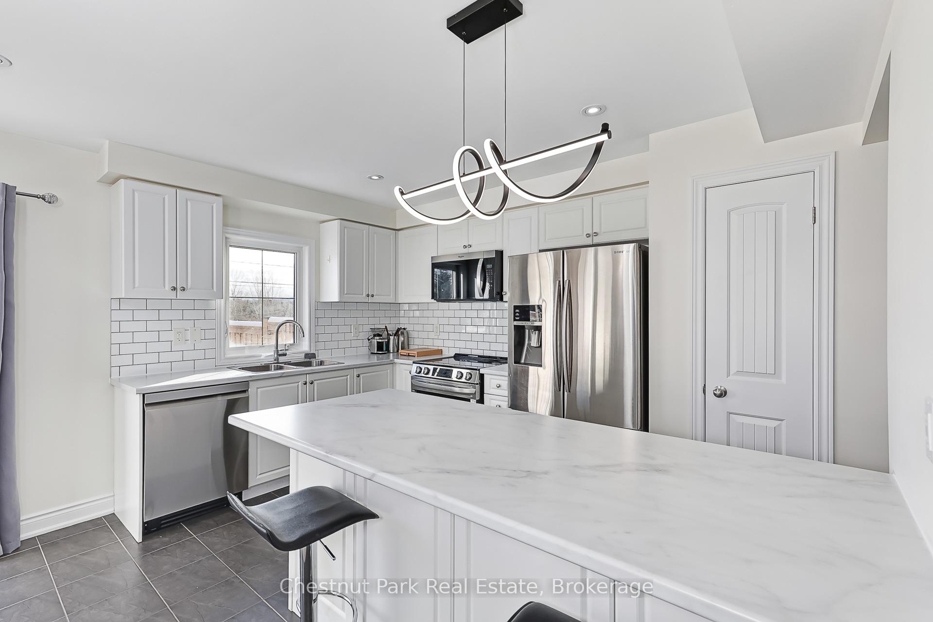 3 Bedroom Single Family Home/House's Image 14