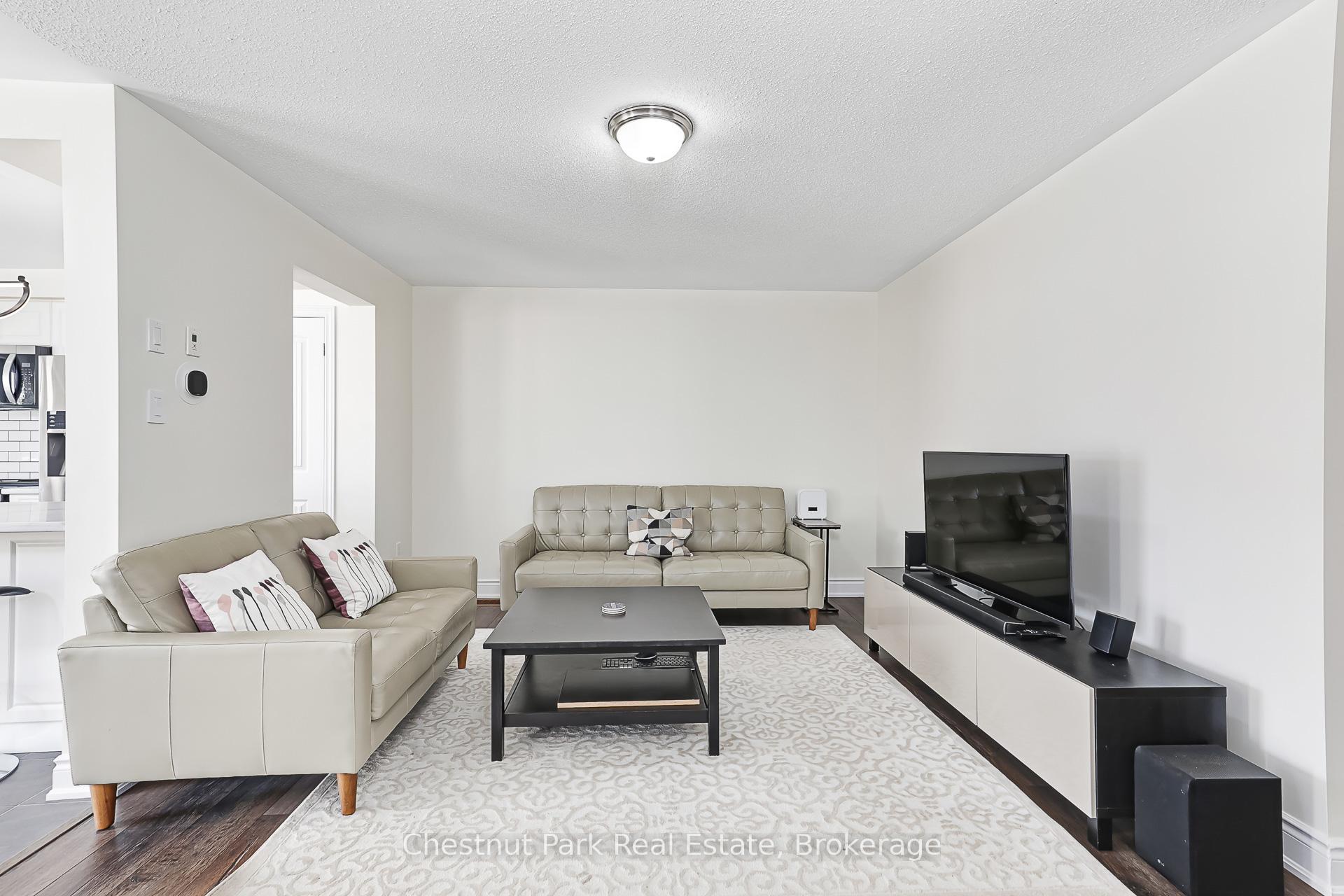 3 Bedroom Single Family Home/House's Image 7