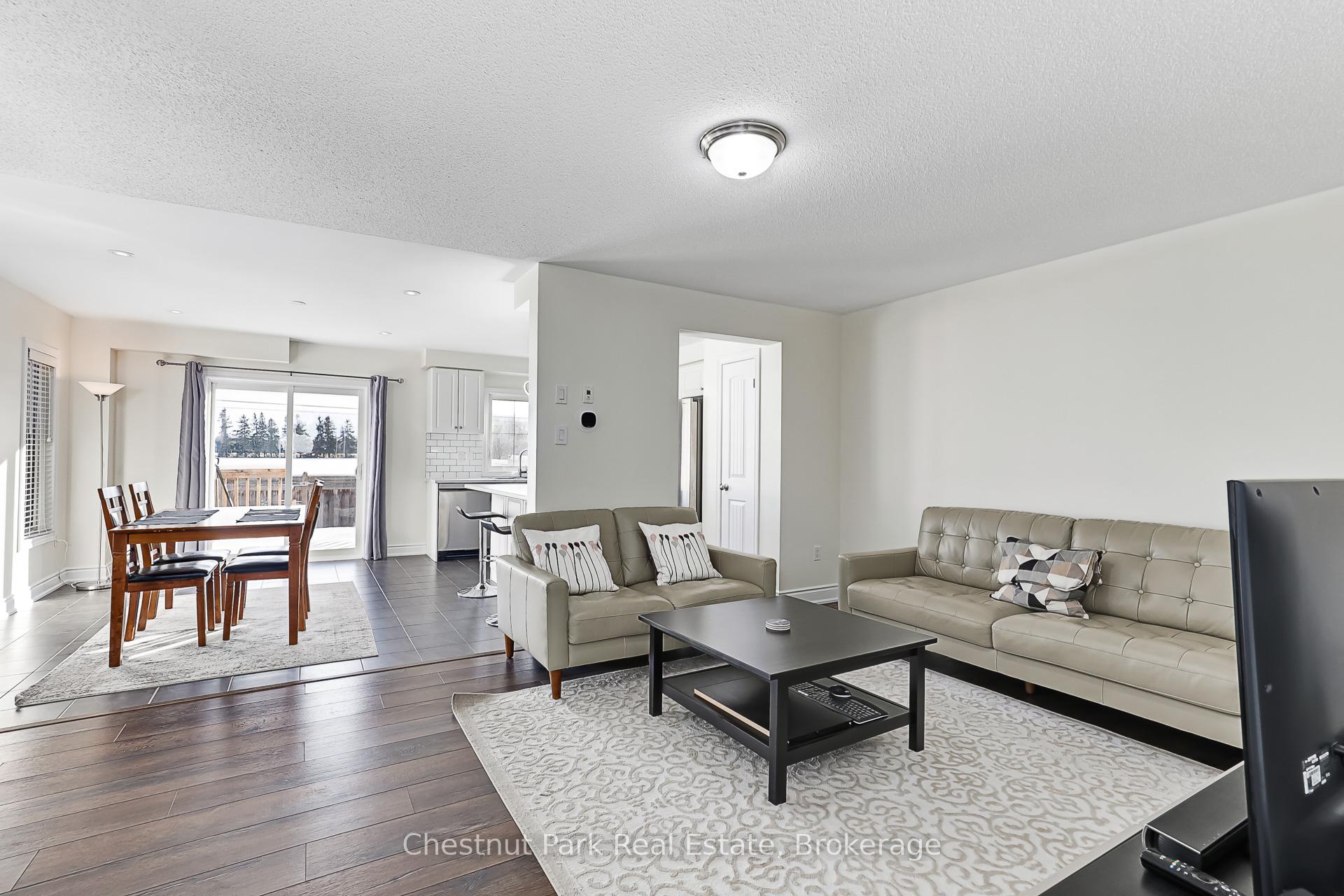 3 Bedroom Single Family Home/House's Image 6