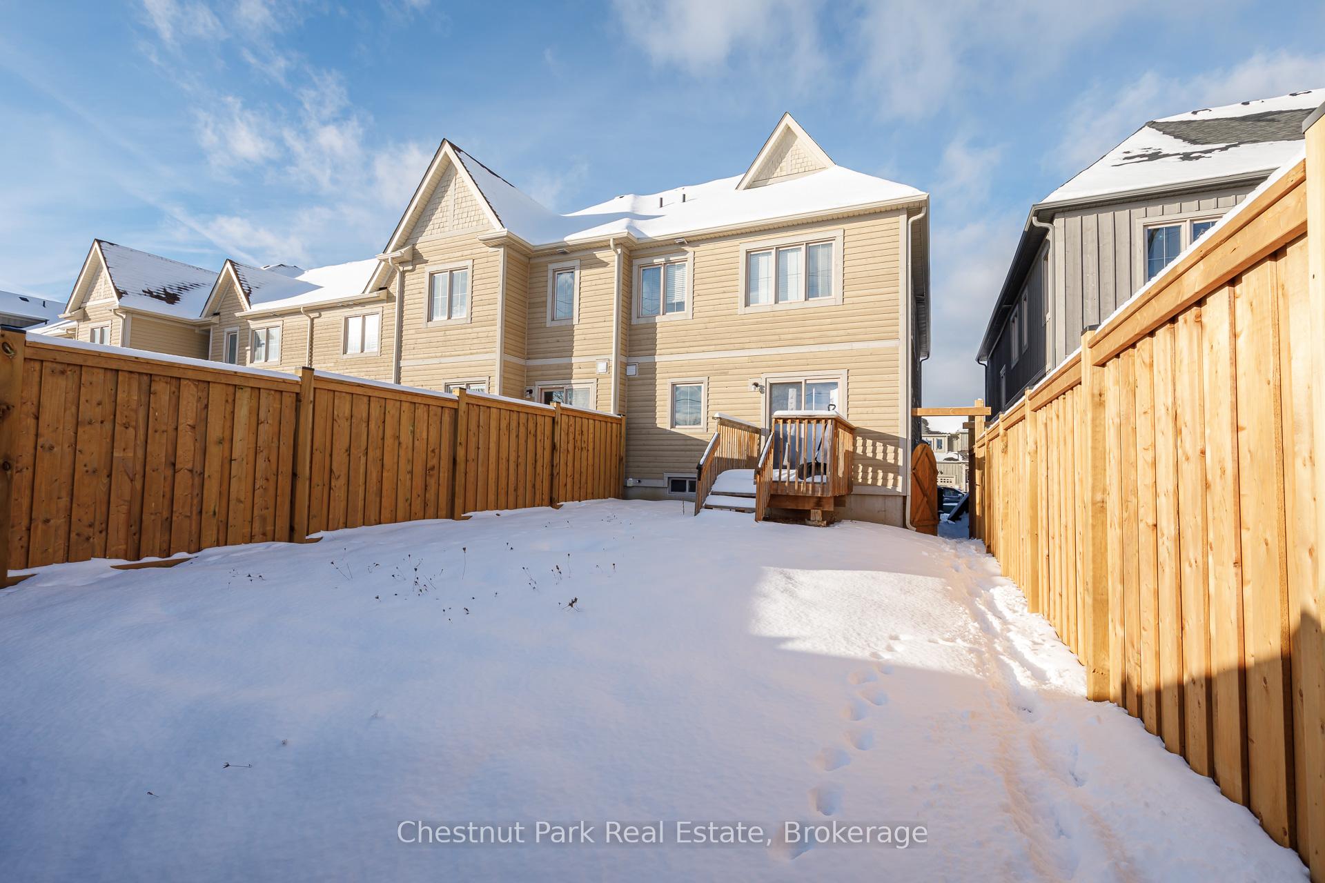 3 Bedroom Single Family Home/House's Image 28