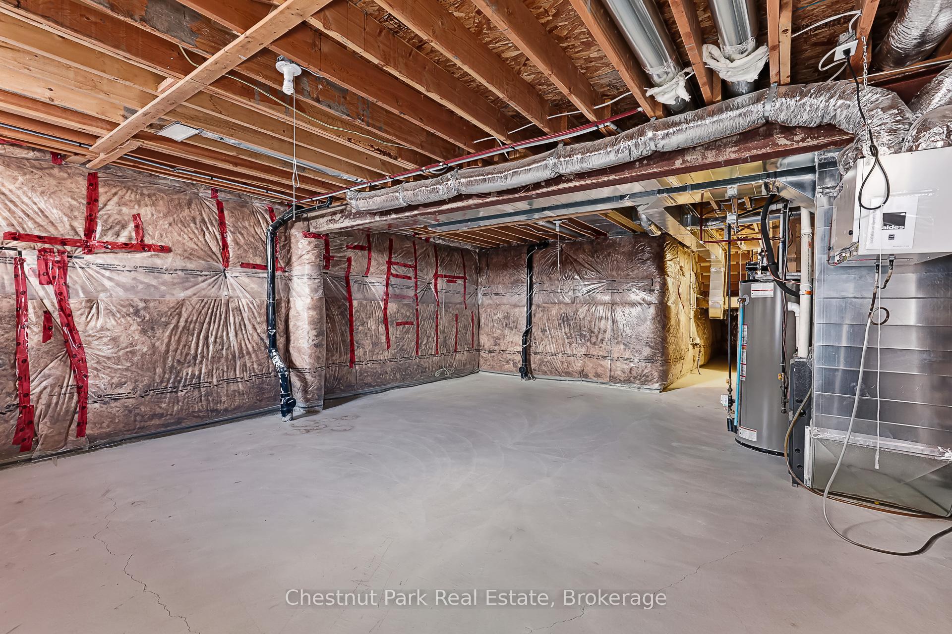 3 Bedroom Single Family Home/House's Image 32