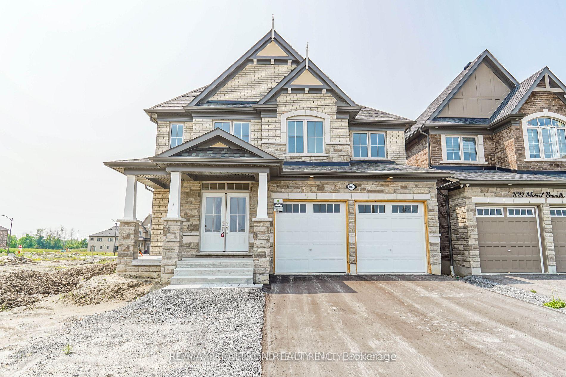 107 Marcel Brunelle Drive Whitby Ontario Canada Sale residential Thiru Nirahulan RE/MAX REALTRON REALTY INC., BROKERAGE*